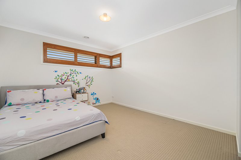 Photo - 3 Carambola Place, Berwick VIC 3806 - Image 12