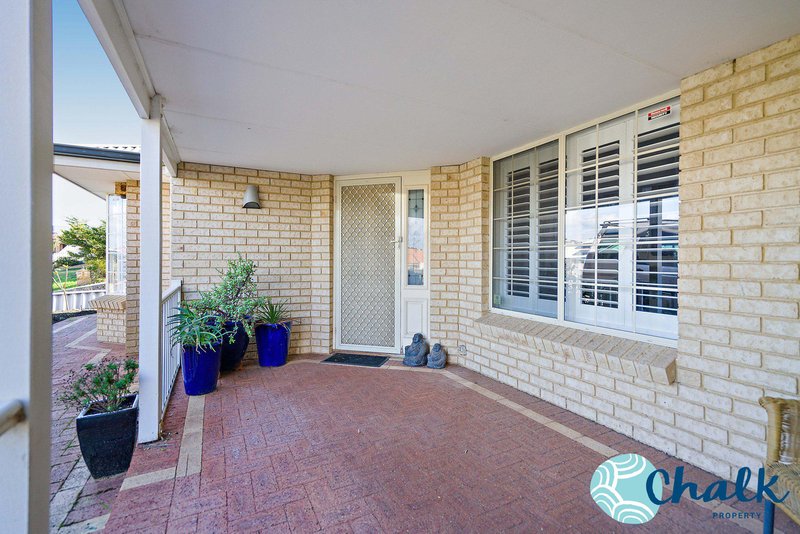 Photo - 3 Caravel Way, Halls Head WA 6210 - Image 3