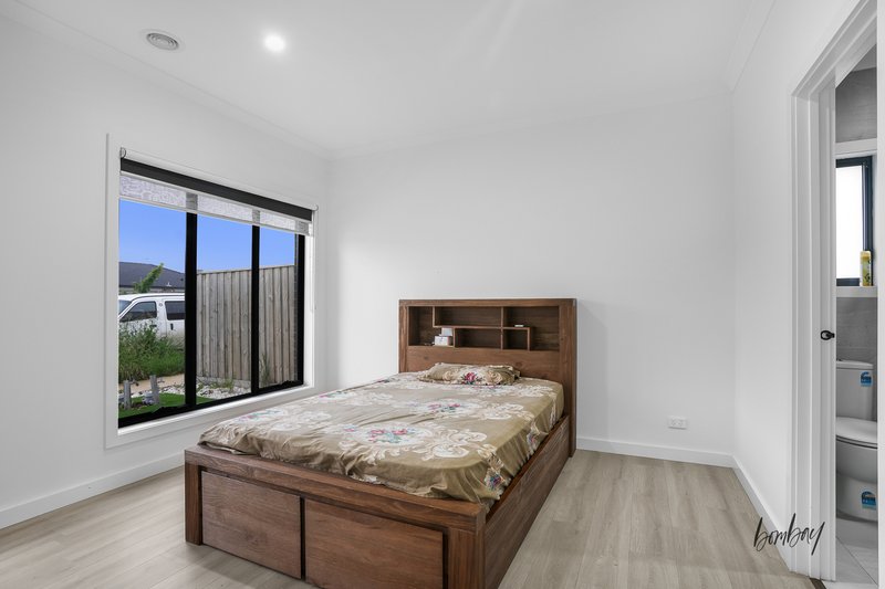 Photo - 3 Cardigan Street, Donnybrook VIC 3064 - Image 8