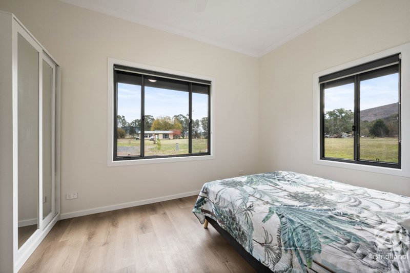 Photo - 3 Carlassare Court, Myrtleford VIC 3737 - Image 7