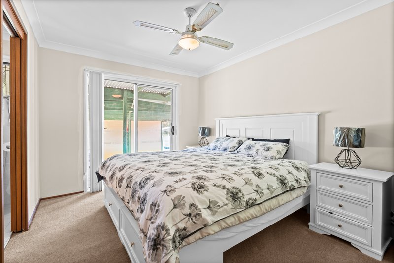 Photo - 3 Carlyle Close, Jilliby NSW 2259 - Image 11