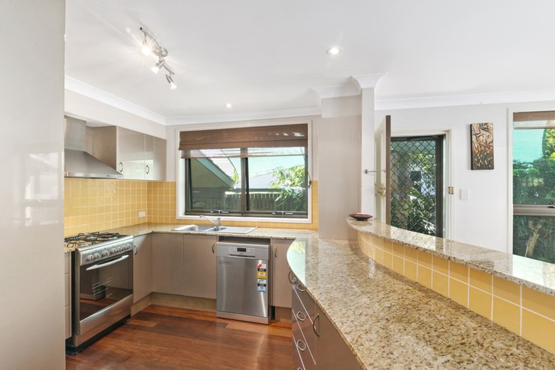 Photo - 3 Carlyle Drive, Currumbin QLD 4223 - Image 3