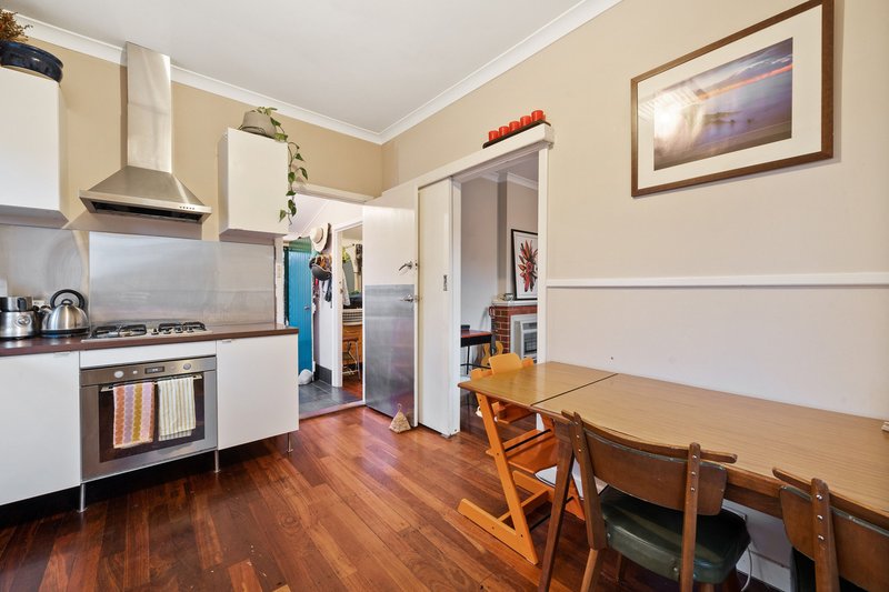 Photo - 3 Carmody Street, Hamilton Hill WA 6163 - Image 17