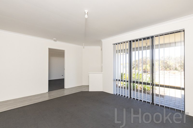 Photo - 3 Carnaby Drive, Dawesville WA 6211 - Image 4