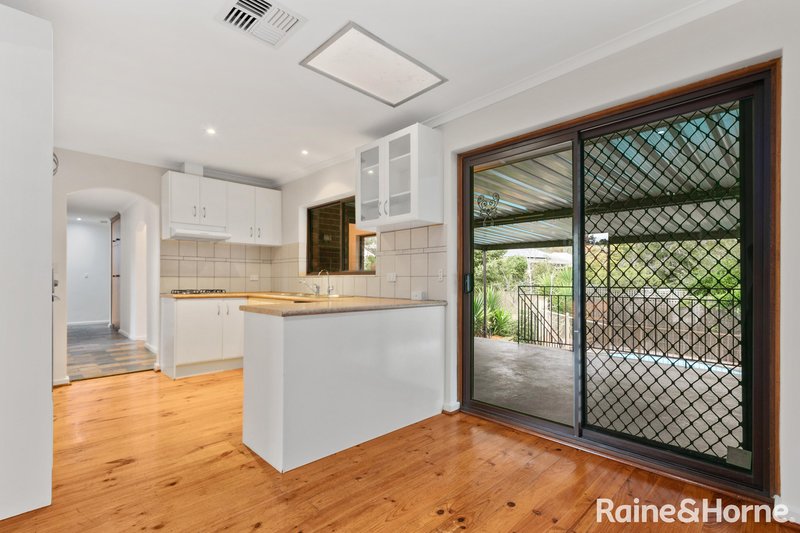 Photo - 3 Carnarvon Avenue, Redwood Park SA 5097 - Image 9