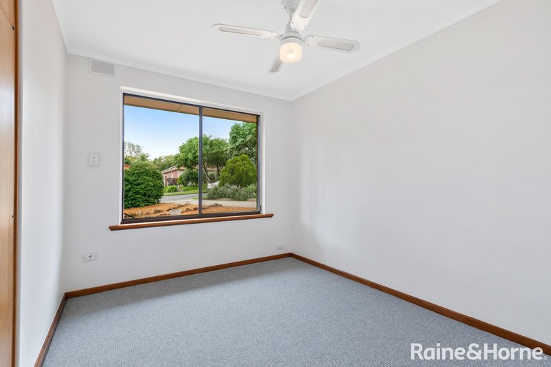 Photo - 3 Carnarvon Avenue, Redwood Park SA 5097 - Image 16