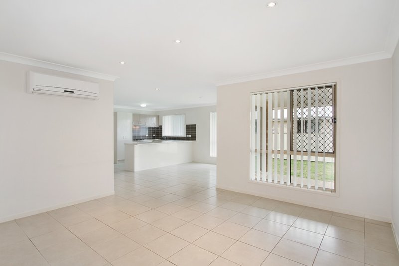 Photo - 3 Carnegie Place, Westdale NSW 2340 - Image 3