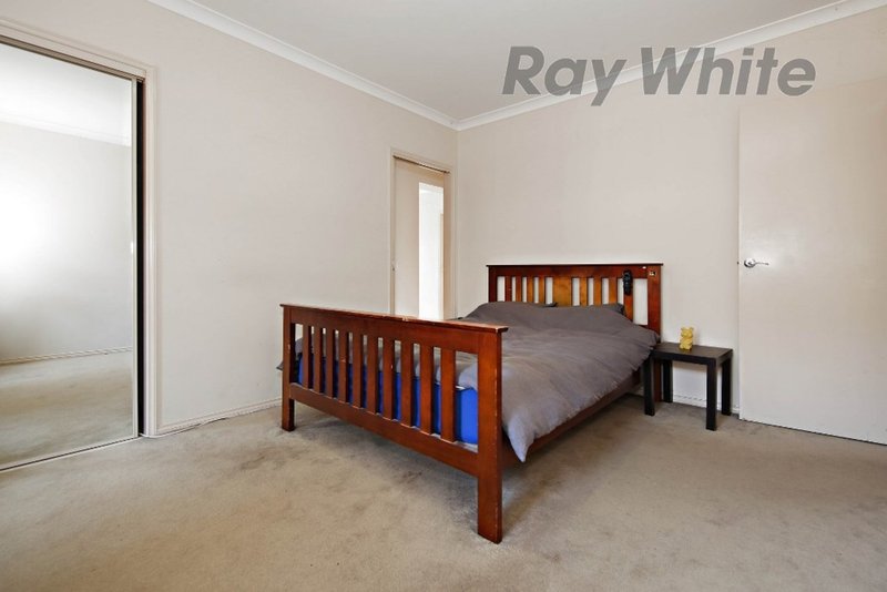 Photo - 3 Carnival Place, Point Cook VIC 3030 - Image 6