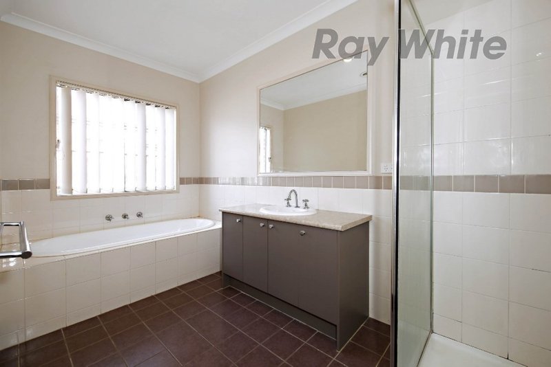 Photo - 3 Carnival Place, Point Cook VIC 3030 - Image 7