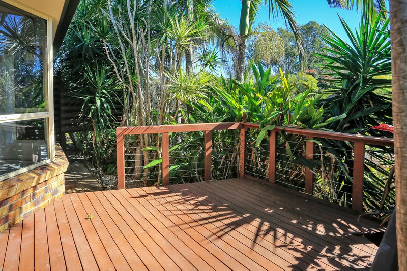 Photo - 3 Carolyn Street, Dundowran Beach QLD 4655 - Image 4