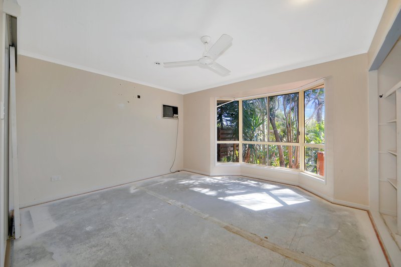 Photo - 3 Carolyn Street, Dundowran Beach QLD 4655 - Image 22