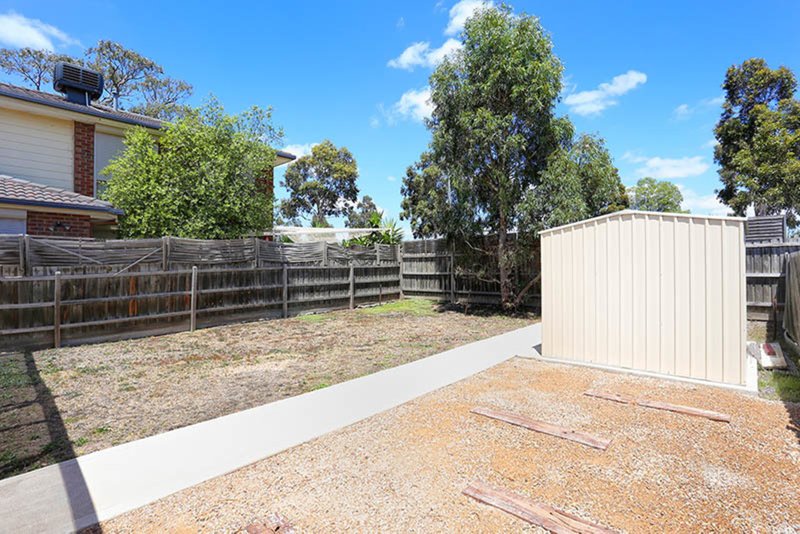 Photo - 3 Carr Place, Roxburgh Park VIC 3064 - Image 10