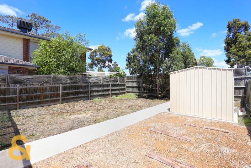 Photo - 3 Carr Place, Roxburgh Park VIC 3064 - Image 8