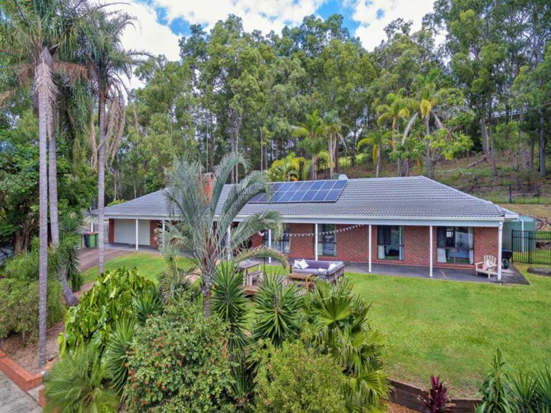 Photo - 3 Carrama Court, Mudgeeraba QLD 4213 - Image 2