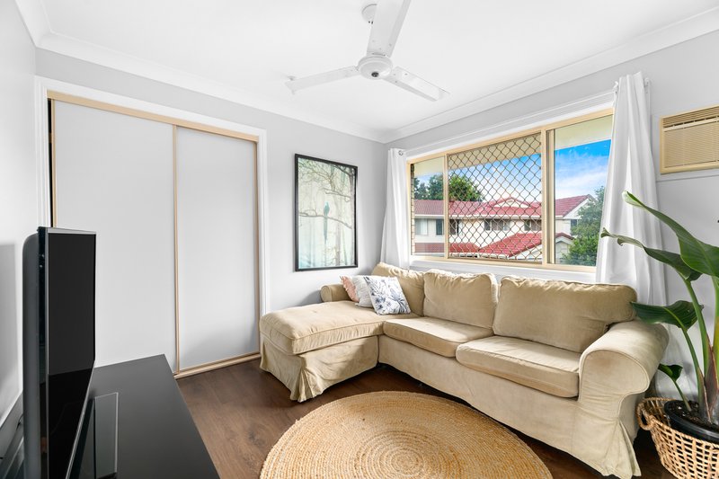 Photo - 3 Carrick Place, Ferny Grove QLD 4055 - Image 13