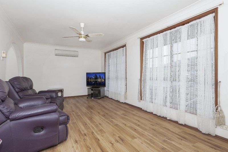 Photo - 3 Cartwright Street, Fennell Bay NSW 2283 - Image 2