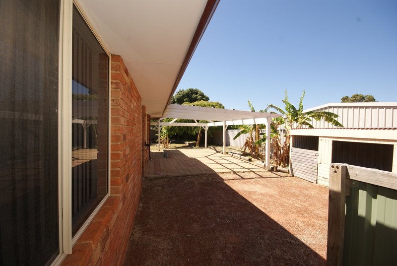 Photo - 3 Caryota Court, Warnbro WA 6169 - Image 22