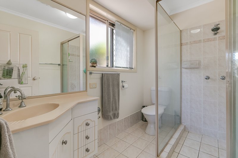 Photo - 3 Cashel Crescent, Banora Point NSW 2486 - Image 7