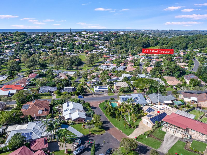 Photo - 3 Cashel Crescent, Banora Point NSW 2486 - Image 13