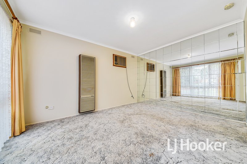 Photo - 3 Casuarina Court, Hampton Park VIC 3976 - Image 4