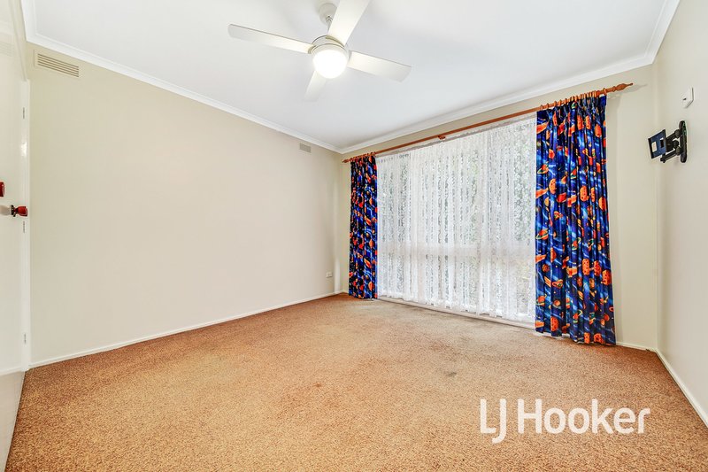 Photo - 3 Casuarina Court, Hampton Park VIC 3976 - Image 10