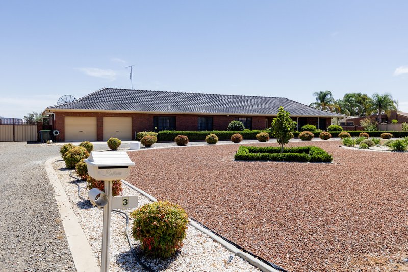 Photo - 3 Catona Crescent, Cobram VIC 3644 - Image 1