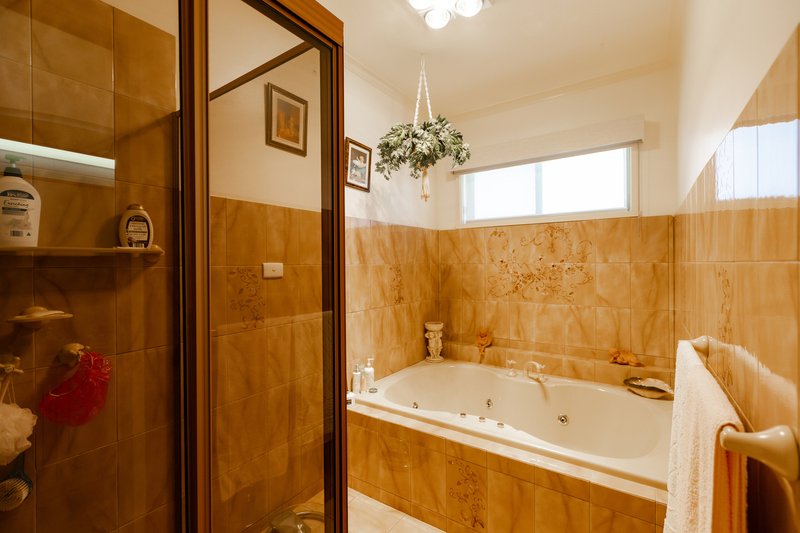Photo - 3 Catona Crescent, Cobram VIC 3644 - Image 19
