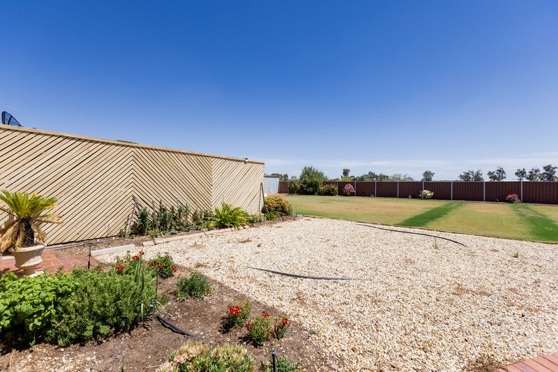Photo - 3 Catona Crescent, Cobram VIC 3644 - Image 27