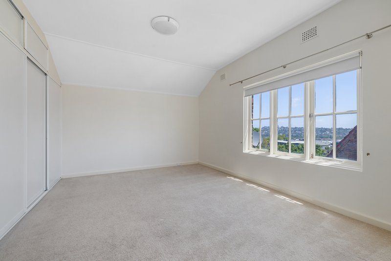 Photo - 3 Cecil Road, Rose Bay NSW 2029 - Image 12