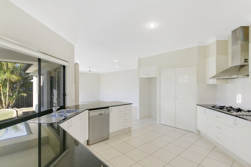 Photo - 3 Ceil Circuit, Coomera Waters QLD 4209 - Image 5