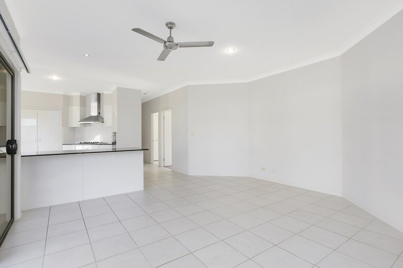 Photo - 3 Ceil Circuit, Coomera Waters QLD 4209 - Image 6