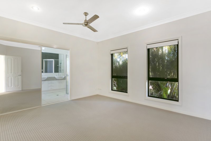 Photo - 3 Ceil Circuit, Coomera Waters QLD 4209 - Image 10