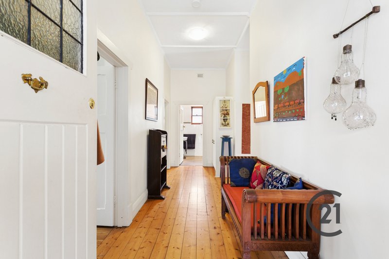 Photo - 3 Centre Street, Largs Bay SA 5016 - Image 3