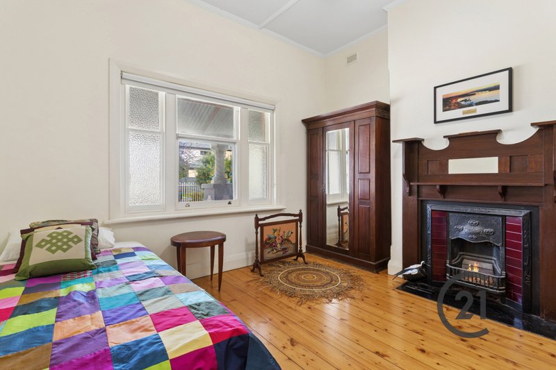 Photo - 3 Centre Street, Largs Bay SA 5016 - Image 11