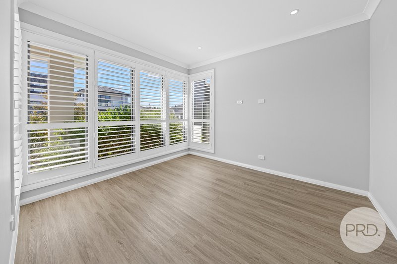 Photo - 3 Chaikin Avenue, Oran Park NSW 2570 - Image 5