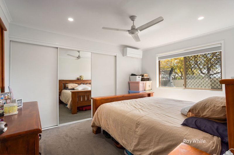 Photo - 3 Challenger Avenue, Flinders View QLD 4305 - Image 10