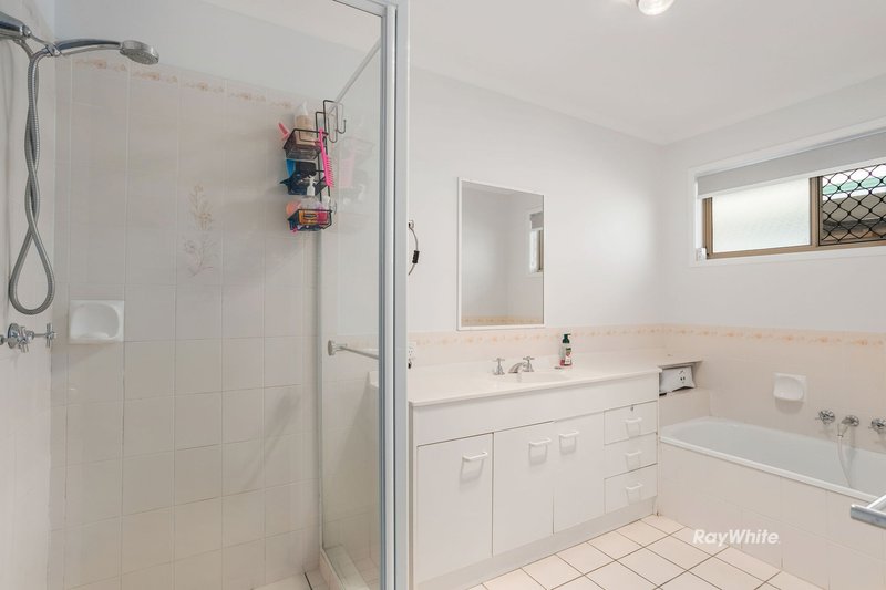 Photo - 3 Challenger Avenue, Flinders View QLD 4305 - Image 14