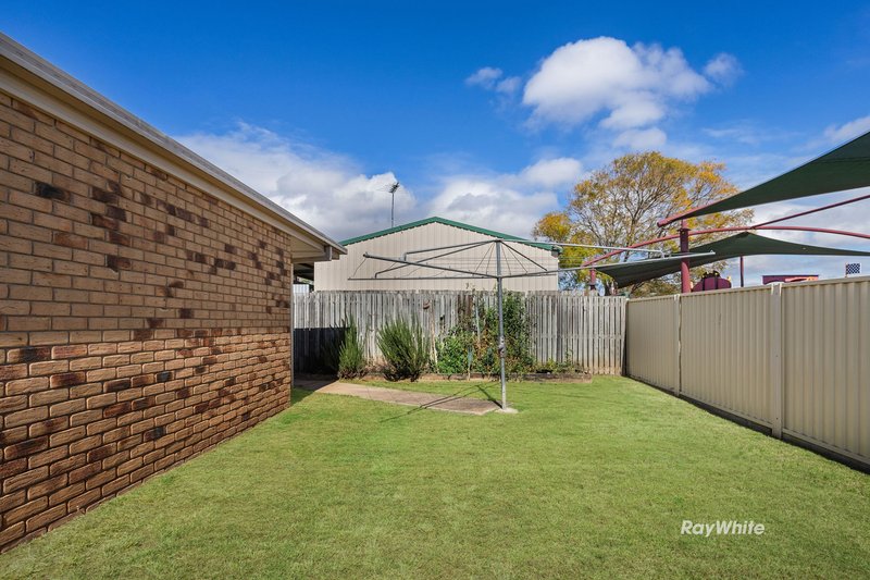 Photo - 3 Challenger Avenue, Flinders View QLD 4305 - Image 21