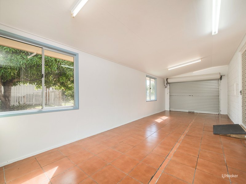 Photo - 3 Chalmers Street, Norman Gardens QLD 4701 - Image 6