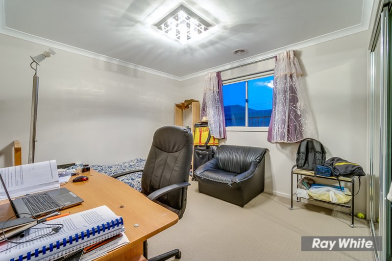 Photo - 3 Champion Court, Truganina VIC 3029 - Image 7