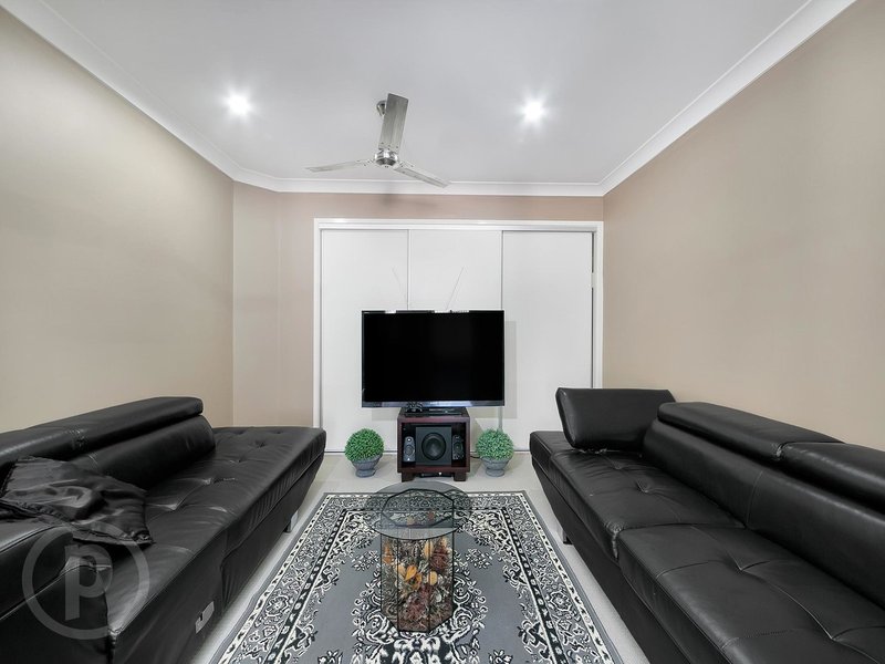 Photo - 3 Chanel Place, Durack QLD 4077 - Image 5