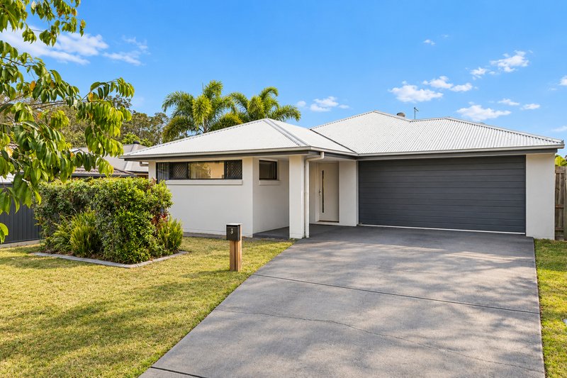 Photo - 3 Chaps Close, Narangba QLD 4504 - Image 1