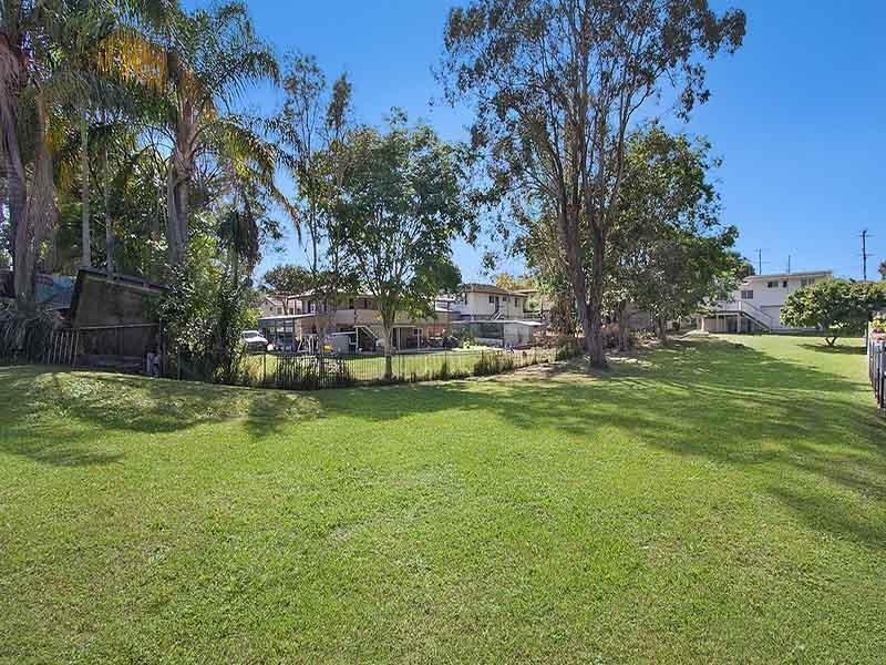 Photo - 3 Charlane Street, Underwood QLD 4119 - Image 16