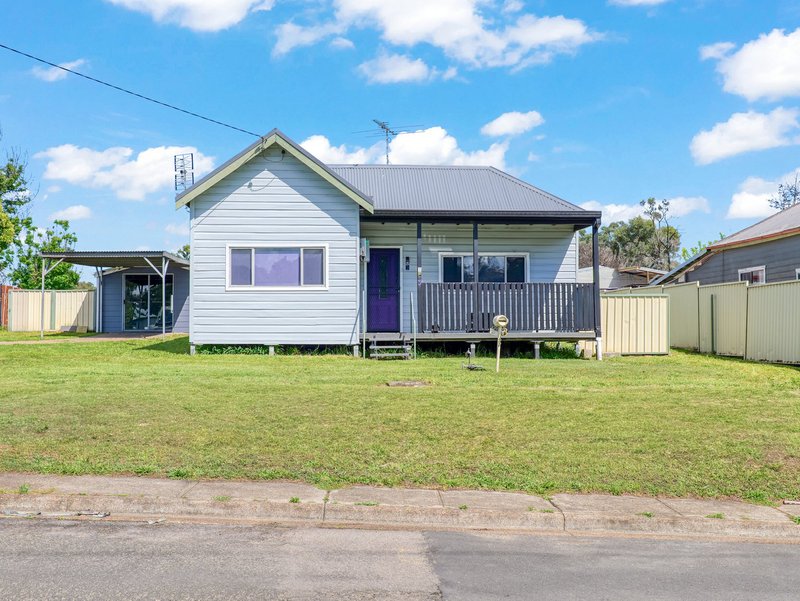 3 Charles Street, Abermain NSW 2326