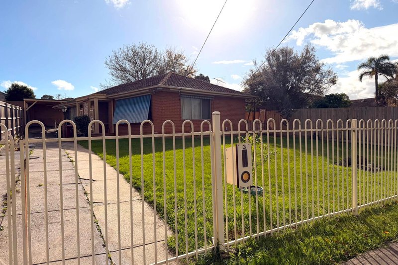 Photo - 3 Chateau Avenue, Narre Warren VIC 3805 - Image 1