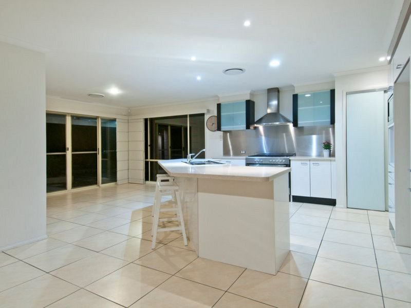 Photo - 3 Cherana Lane, Coomera Waters QLD 4209 - Image 23