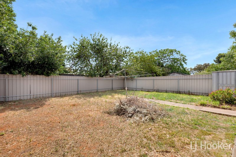 Photo - 3 Chilwell Street, Elizabeth North SA 5113 - Image 15