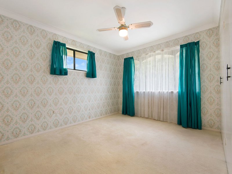 Photo - 3 Chopin Street, Strathpine QLD 4500 - Image 3