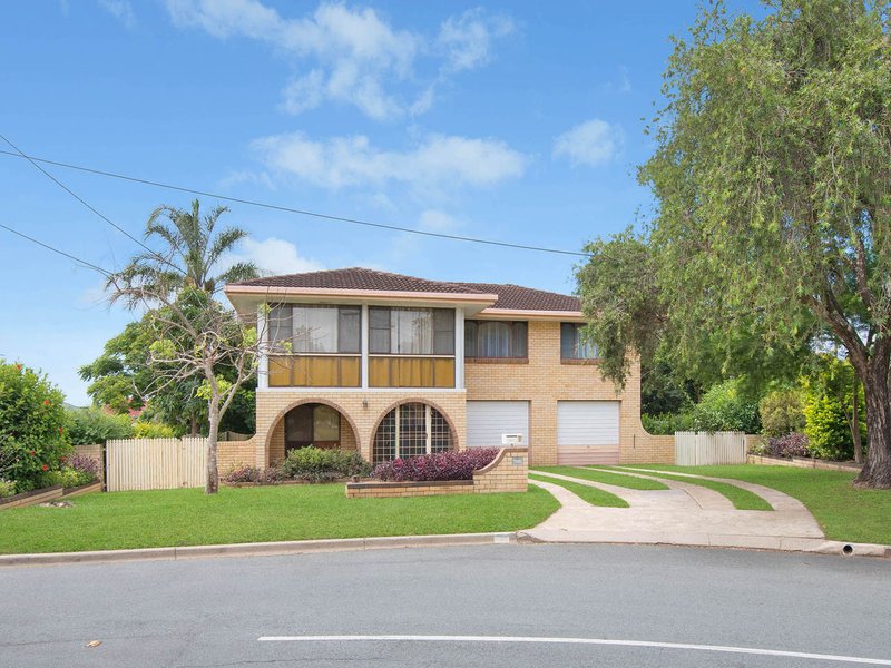 Photo - 3 Chopin Street, Strathpine QLD 4500 - Image 6