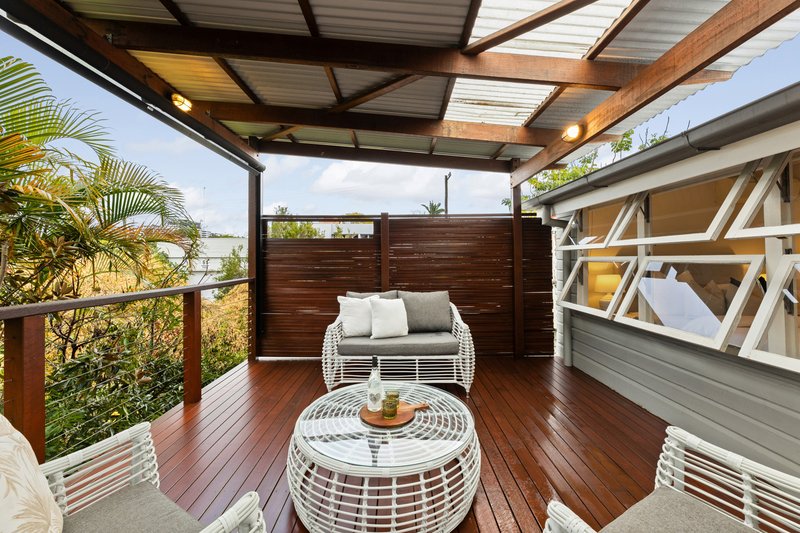 Photo - 3 Chorlton Street, East Brisbane QLD 4169 - Image 8